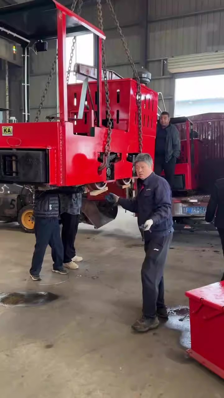 矿用柴油机车 矿用电机车轨距600 常柴牌柴油机矿用车滚筒图3